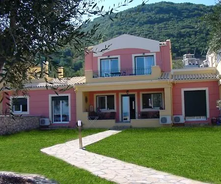 Beachfront Villas *