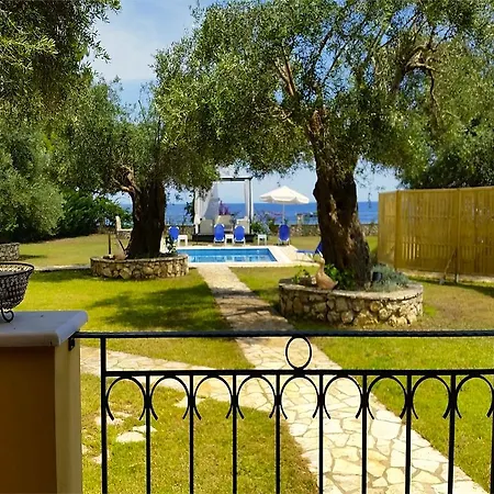 Beachfront Villas Barbati