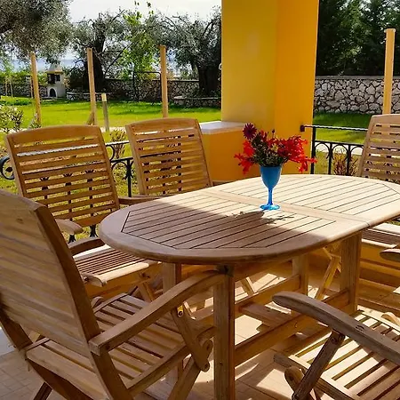 Hébergement de vacances Beachfront Villas *