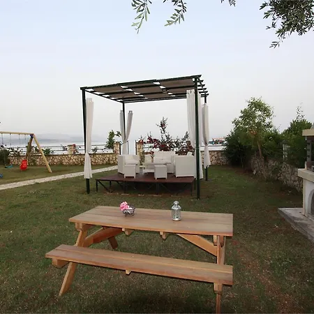 Hébergement de vacances Beachfront Villas
