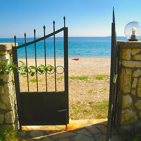 Beachfront Villas Holiday home *