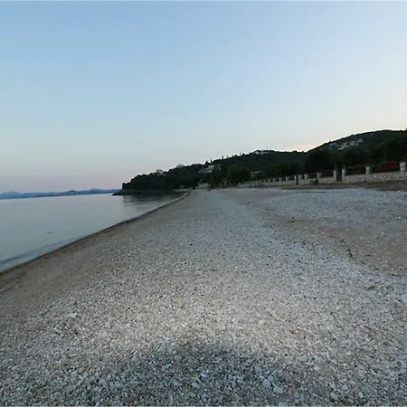 Beachfront Villas Barbati